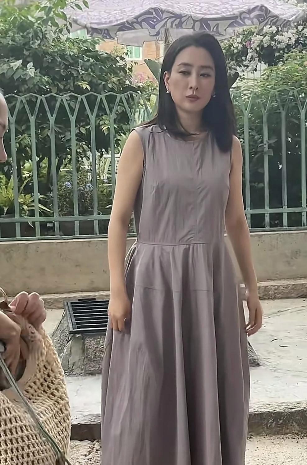 演员马苏现身福建泉州，粉丝突然偶遇女明星，要求一起合影留念，到但是万万没想到啊！