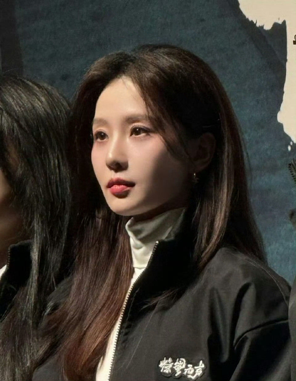 刘诗诗惊蛰无声线下路演，这个状态也太好了吧，好嫩！太适合怼脸拍了诗幂
