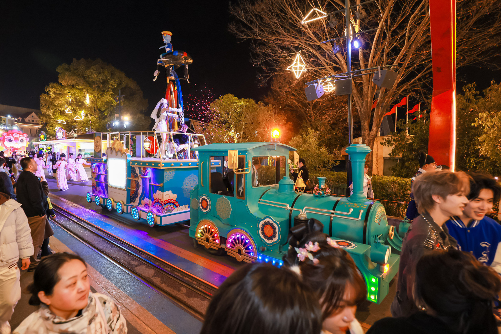 上海又有一个国风打卡地“宝藏谷”太懂年轻人了！三大IP实景还原，百余名NPC陪