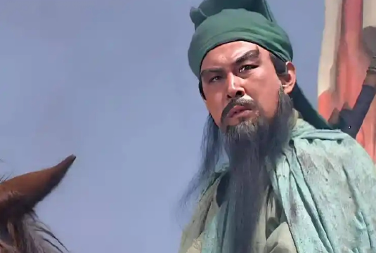 为什么关羽仅仅打了个樊城，降了个于禁，杀了个庞德就威震华夏了呢？你以为二爷的水淹