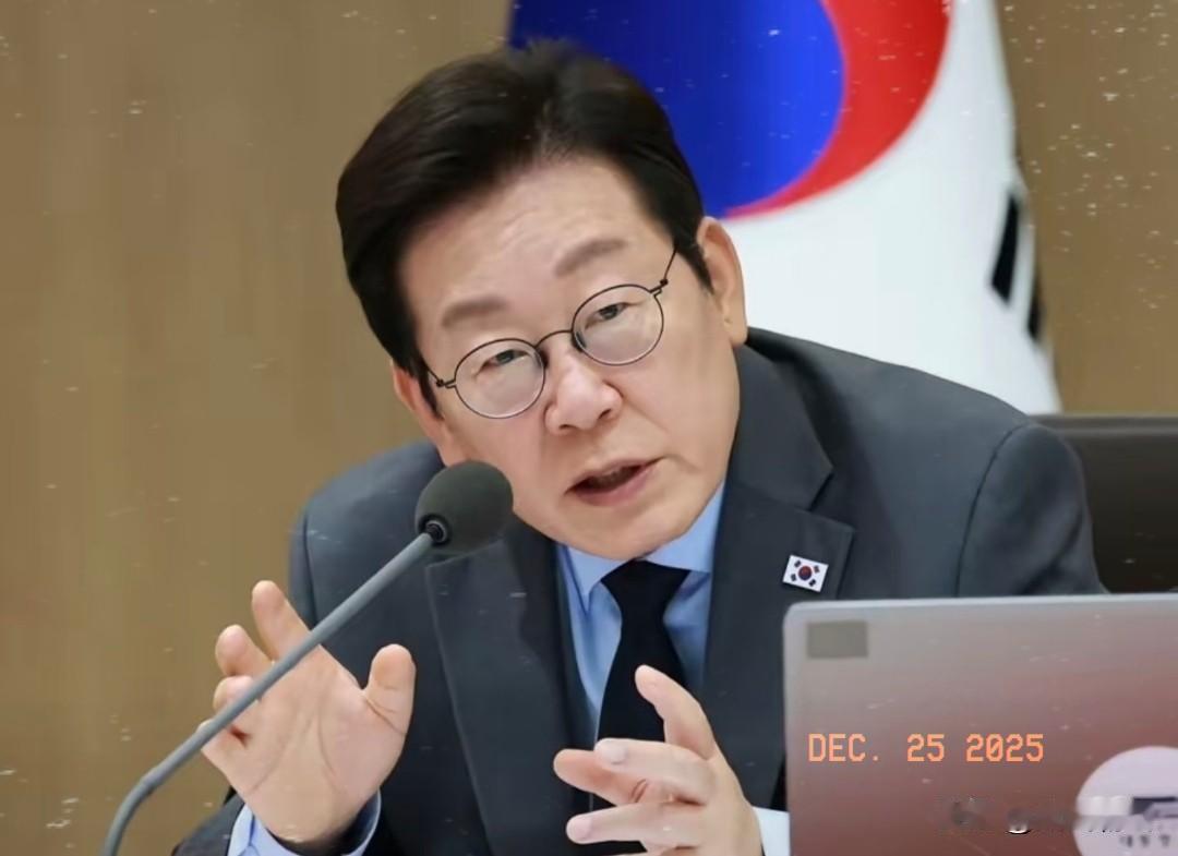 韩国要修高铁直通北京，很多人都以为这是李在明的“政治作秀”。其实我认为不是，真相