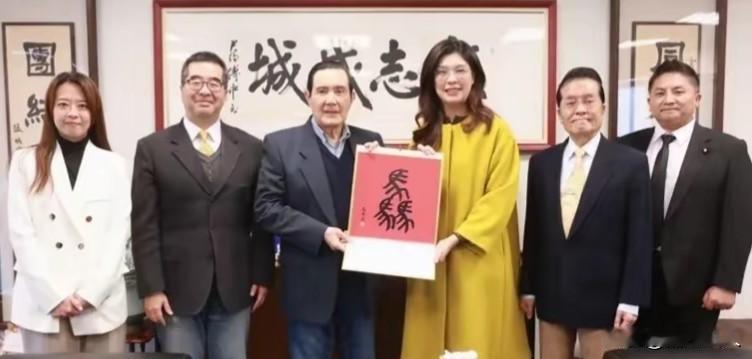 三月破局，初心如磐——为郑丽文主席点赞在岛内政局迷雾重重、两岸关系亟待破局