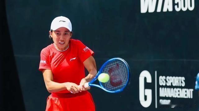 张帅马年马到成功北京时间2月27日，wTA500梅里达站第二轮，从资格赛突围的