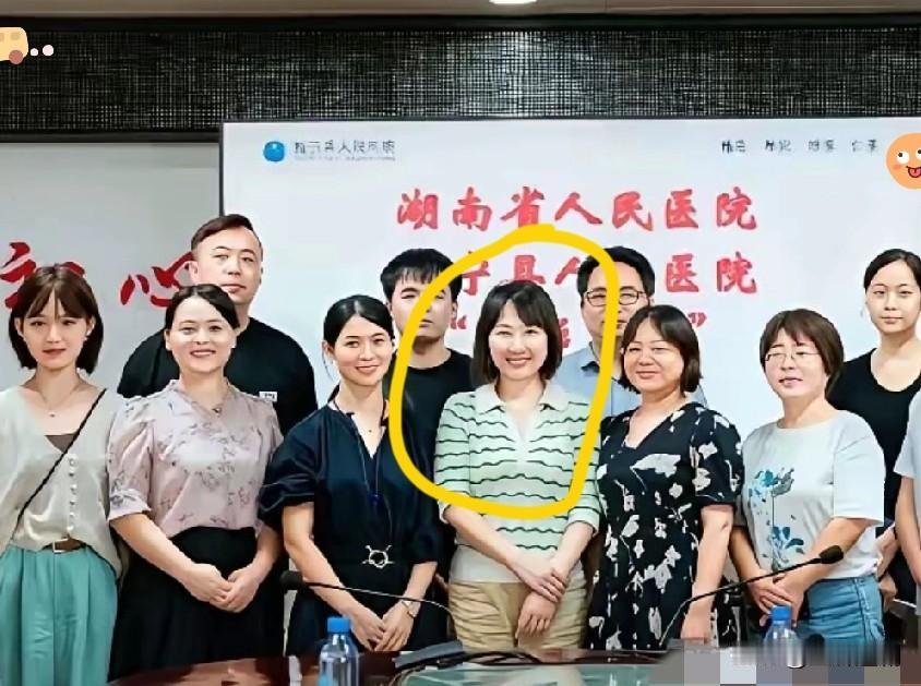 妥妥的“C位”女神亲手砸牌？曾琦这波操作真让人看不懂！明明手握王炸牌面，颜