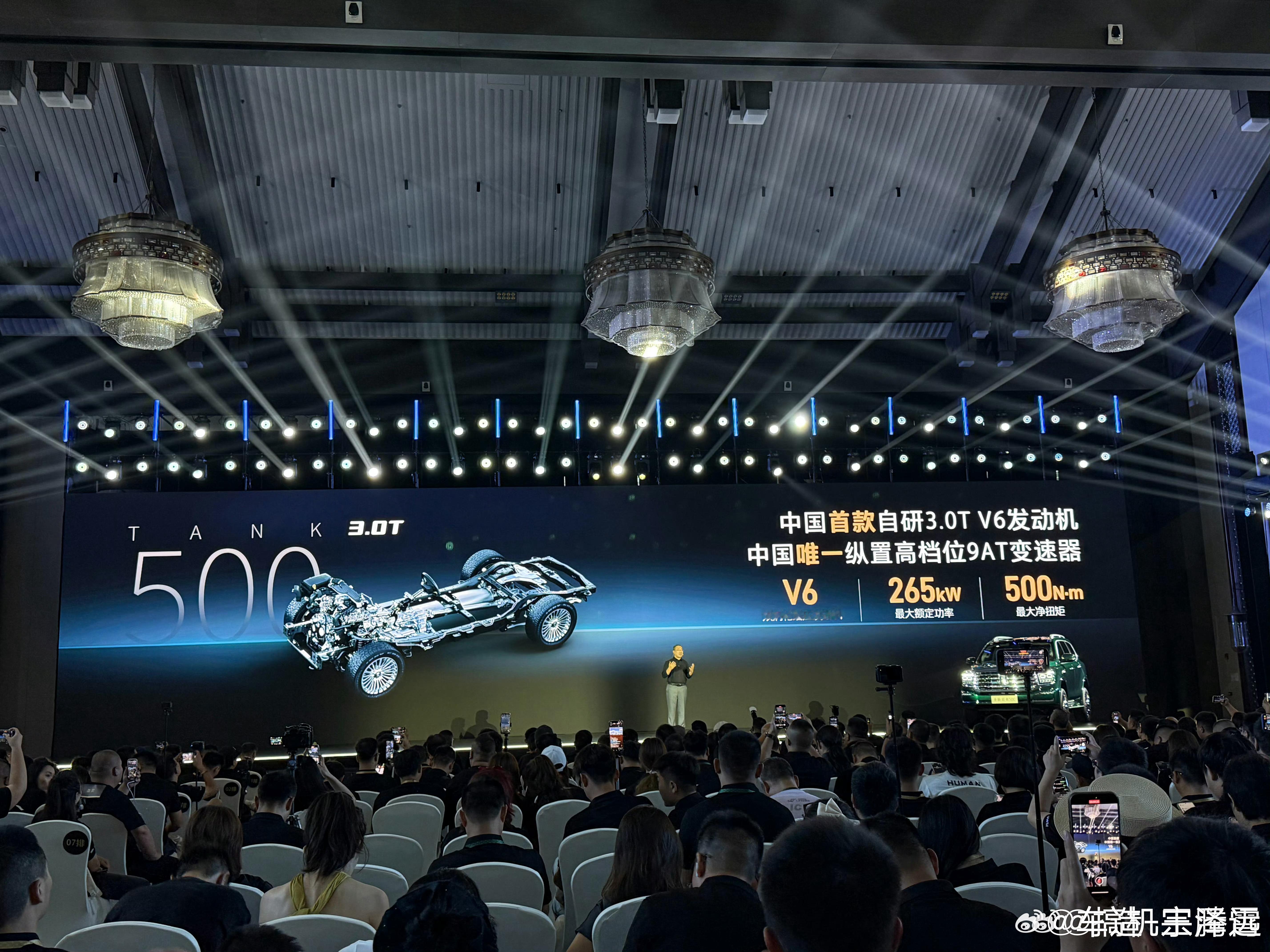 坦克500出新款3.0T了!这车太心动了!3.0TV6发动机+纵置9AT变