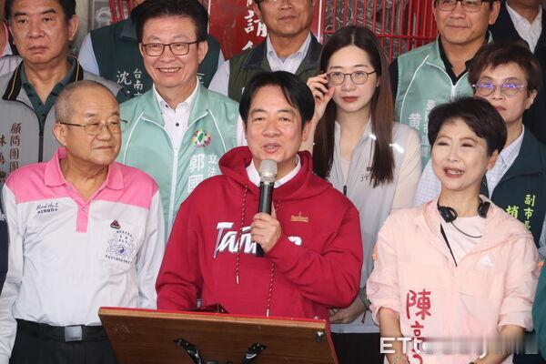 赖清德曝陈光复昨晚紧急开刀：仍陷于危险中民进党籍澎湖县长陈光复昨天于澎湖县文化