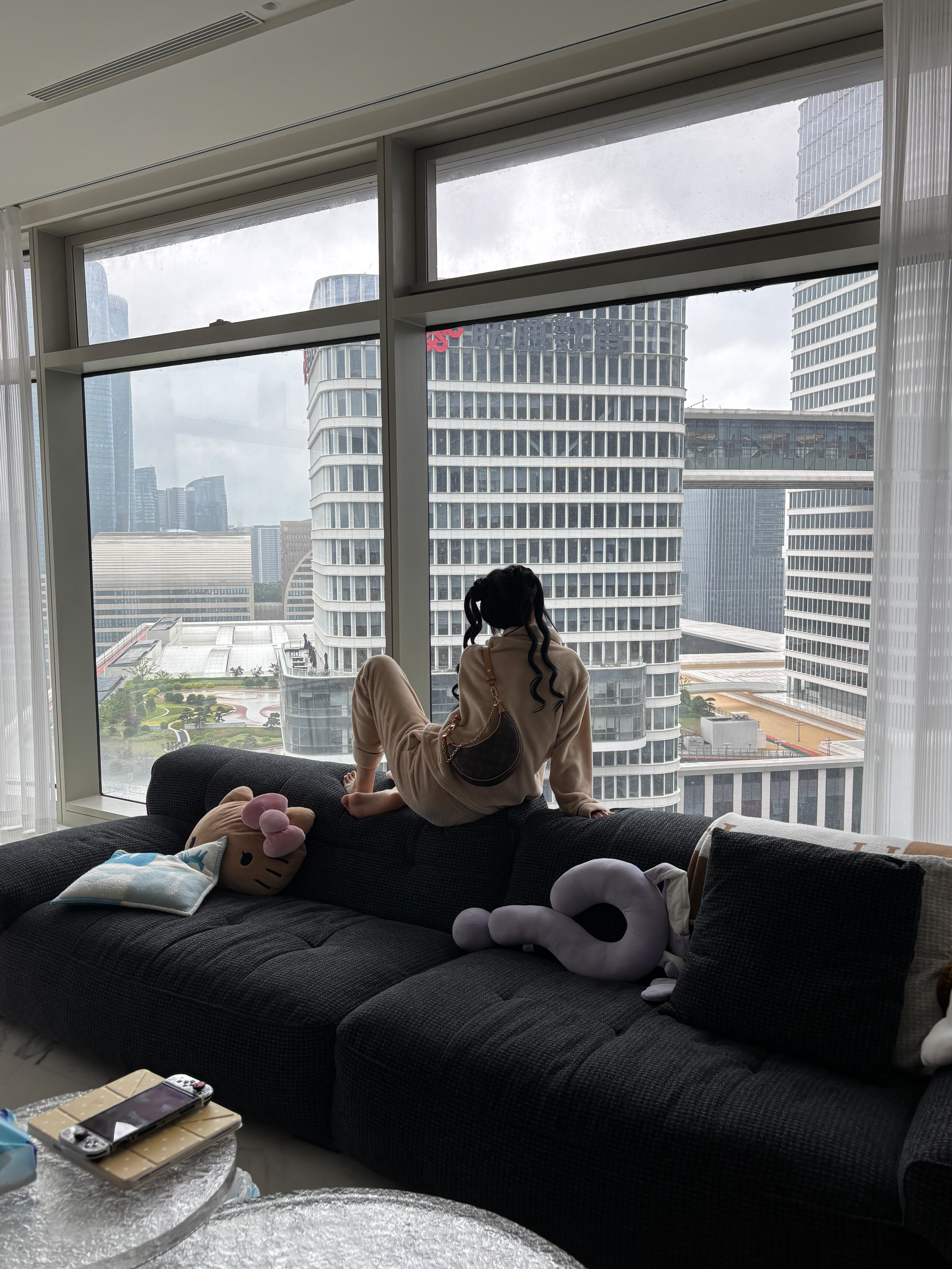 有心事的人都是抽象的