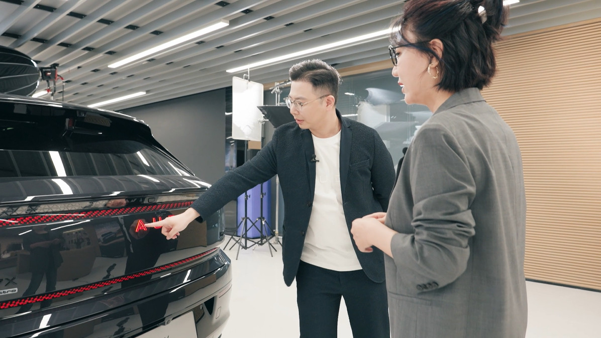 易立竞灵魂发问奥迪高管本以为是一场常规访谈，易立竞上来就拆了台：“你一直在说经验
