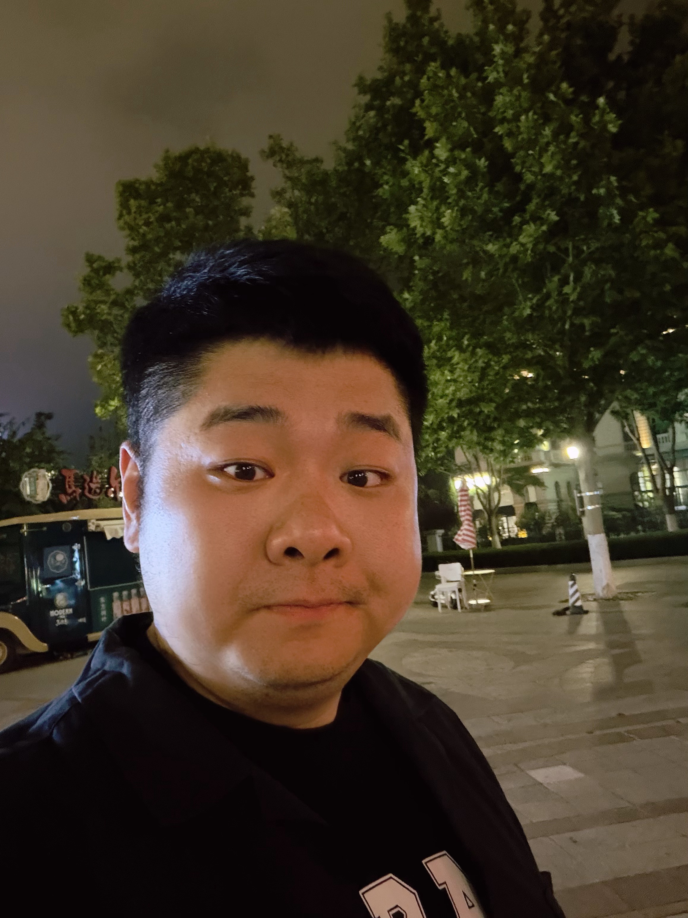 达利安太棒了！今天见了这辈子都没见过的世面，祖国强大真好！大连