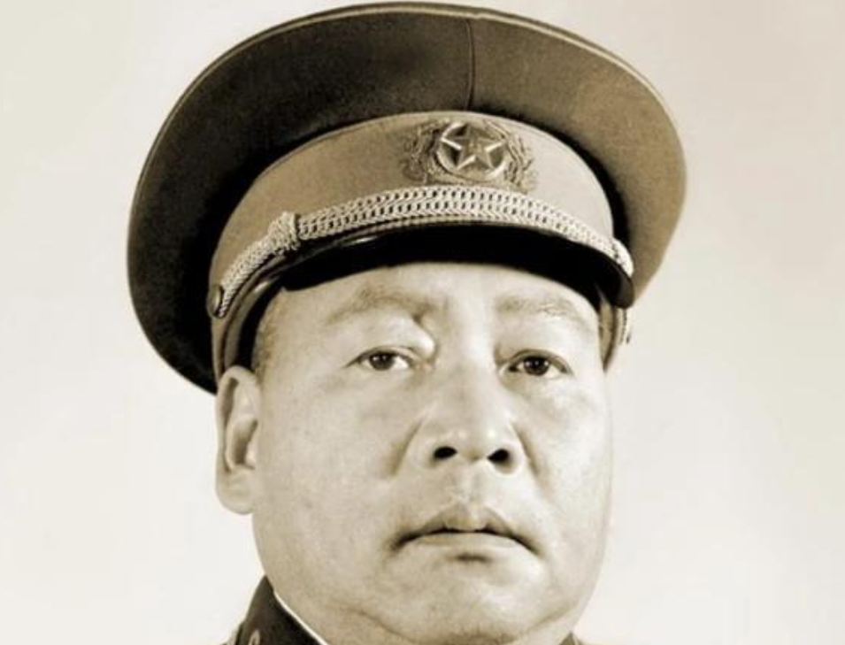 1971年1月，当李德生刚被毛主席任命为北京军区司令员时，他做的第一件事便是立刻