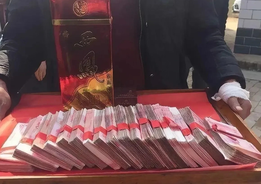 广西柳州，一男子花180000余元娶妻，可女方刚过门4天，两人就因种种矛盾过不下