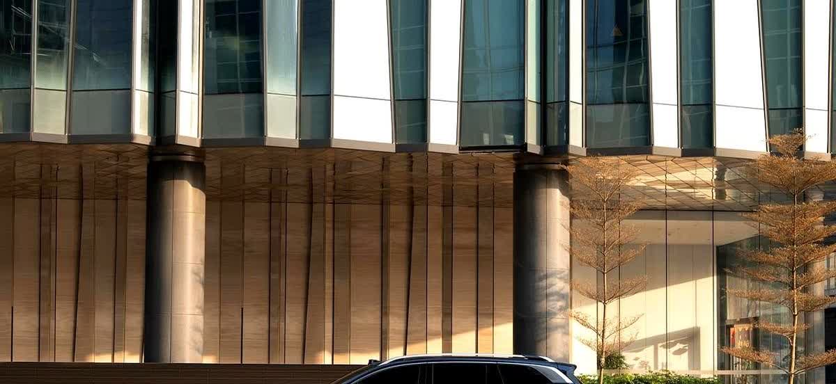 个人建议，2025年买车这样选不纠结！50万：问界M940万：理
