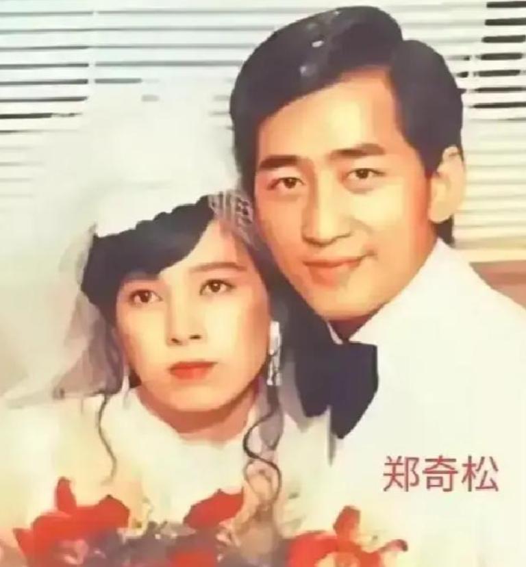 当年，19岁的许纯美去富豪李文清家玩时，被李文清欺负，本想息事宁人的许纯美，却发