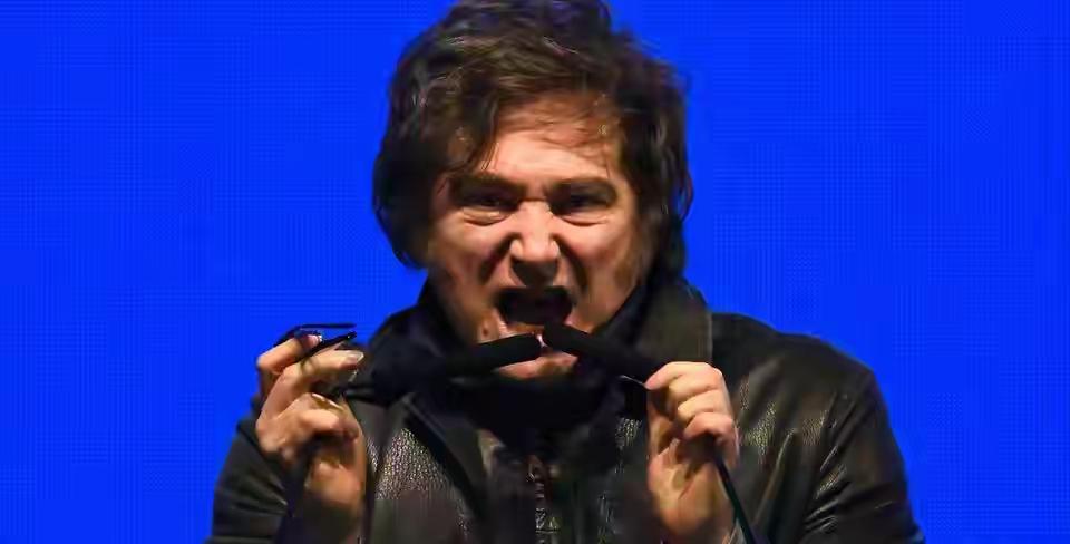 阿根廷总统米莱可能上当了。据报道，11月20日，摩根大通，美国银行和花旗银行集