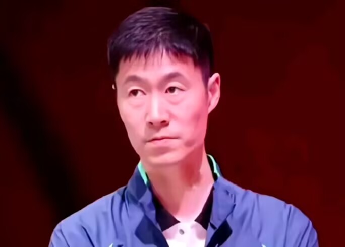 王励勤能看出孙颖莎的小心思横滨冠军赛，大家都把目光投向孙颖莎对桥本帆乃香之战时
