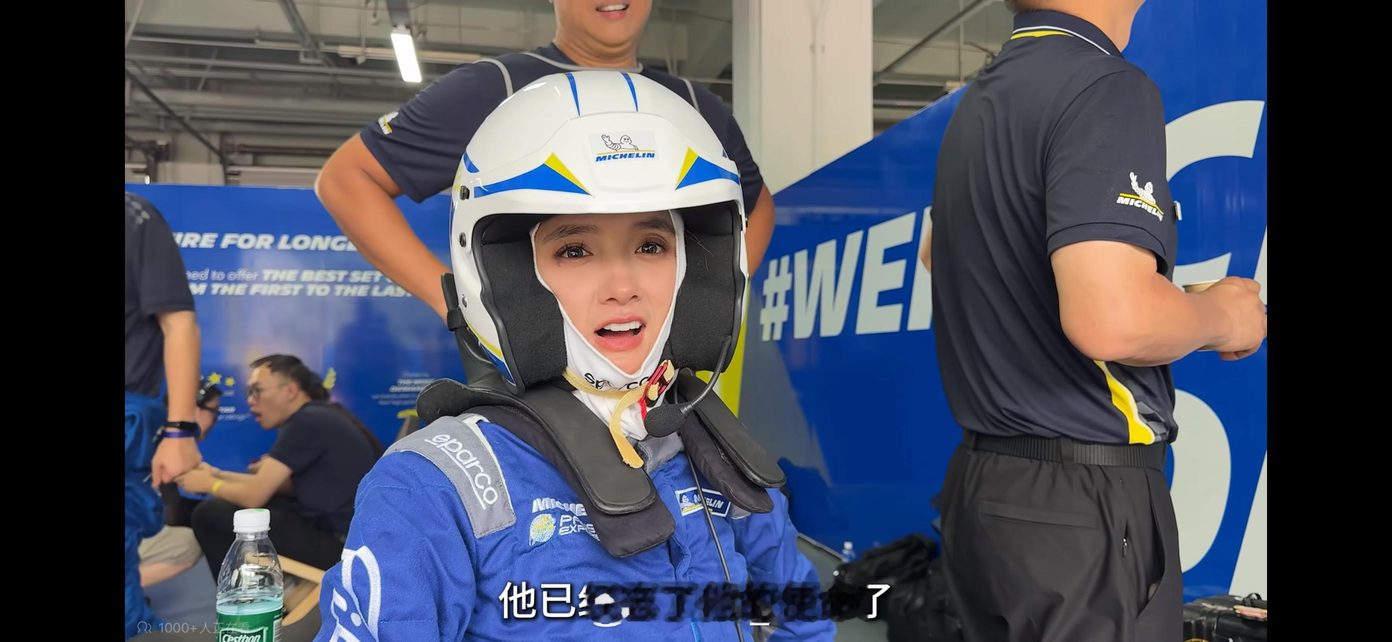 教主镜头里怎么这么可爱高兴了发红包一会儿​​​