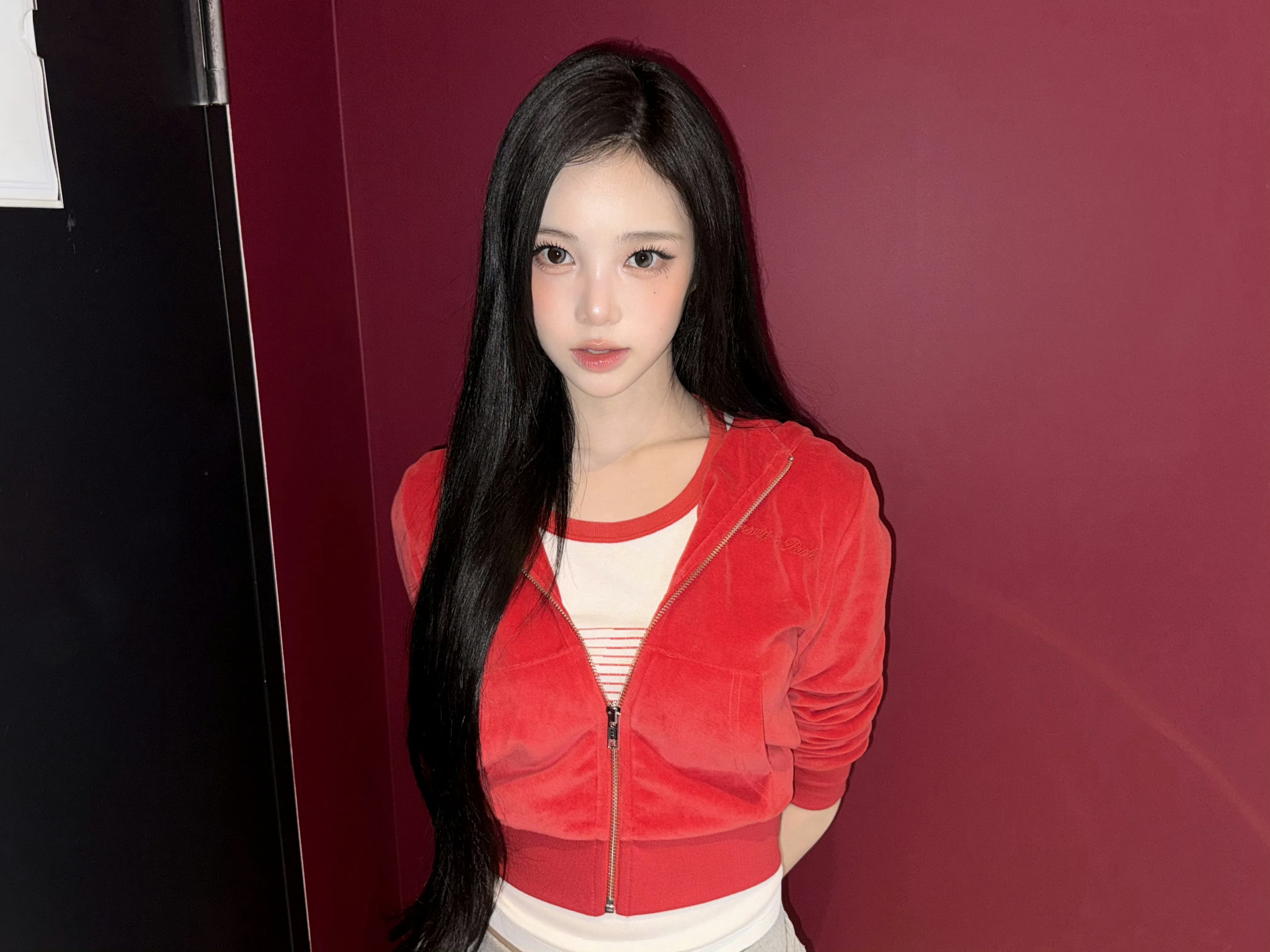 太美了ian这身西瓜瓤红….🍉​​​