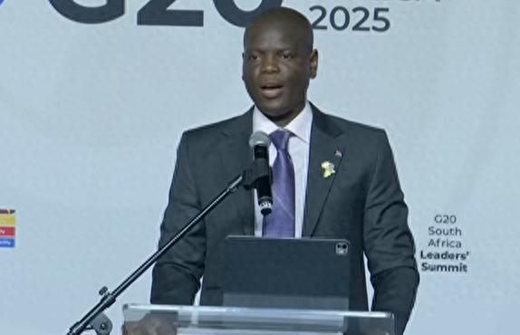 G20峰会这辈子头一回落户非洲，本是全球给南非撑场面、帮非洲刷存在感的大事，结果