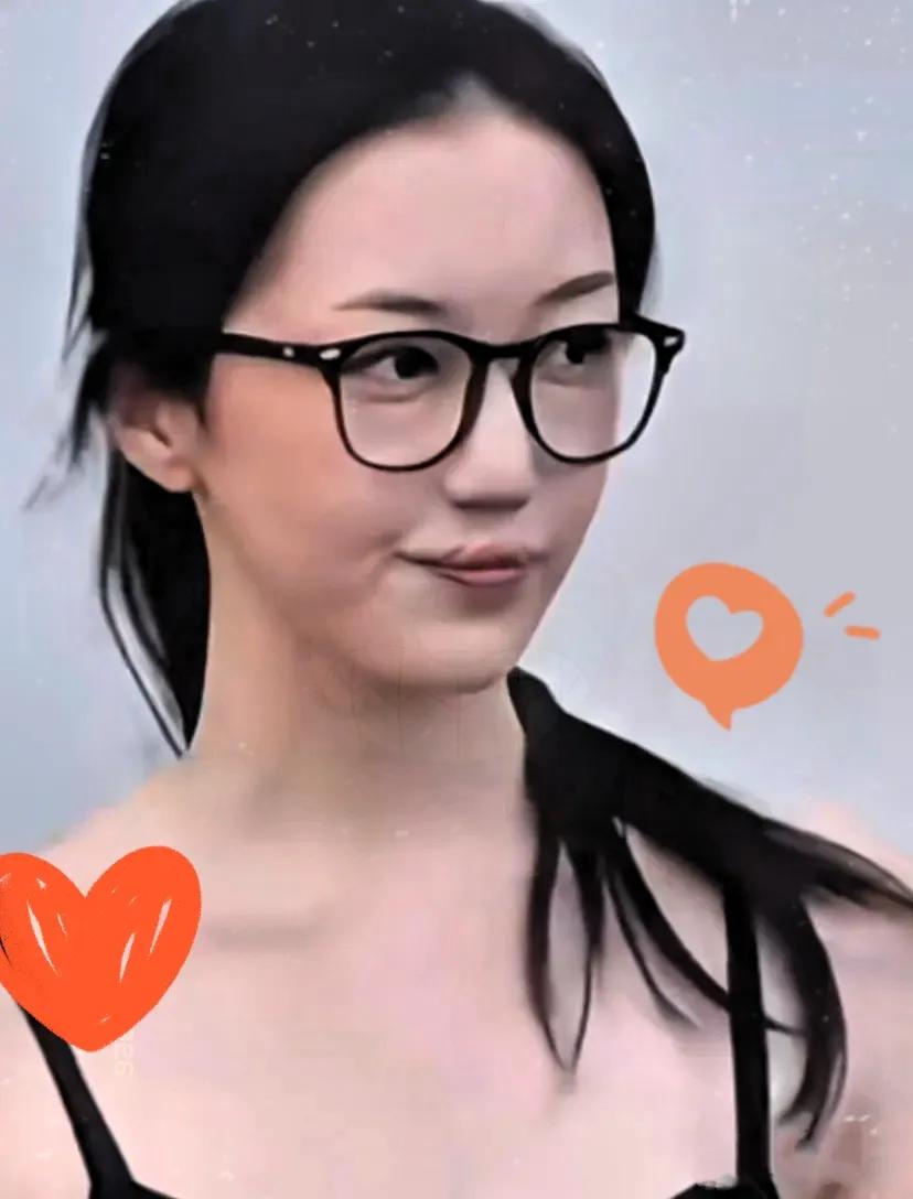 我问妇产科的姐姐，李嫣兔唇这个情况，她以后还能生小孩吗？问了下在妇产科当护