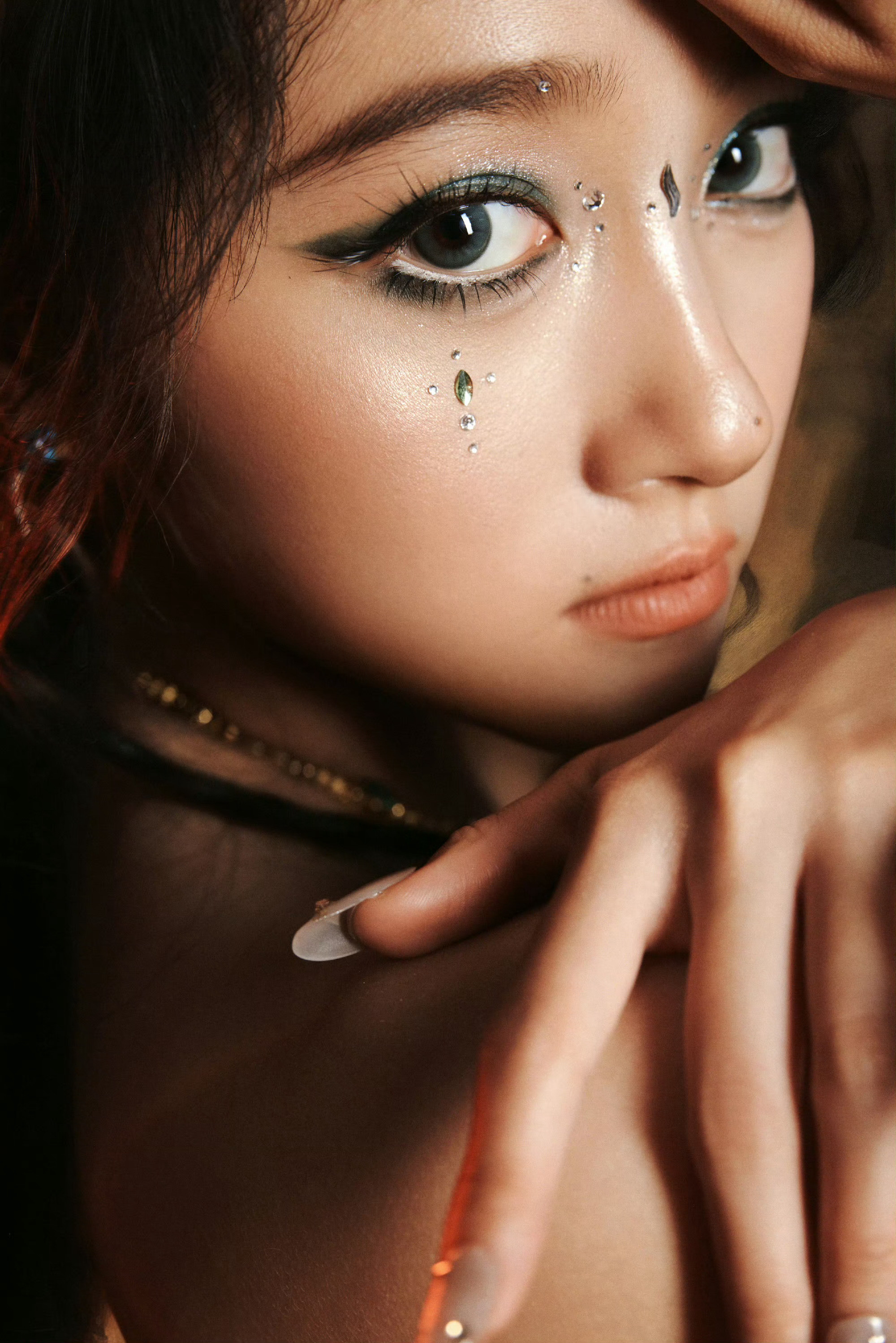 关晓彤蛇女妆晓彤这造型美得像从油画里走出来的，太美了🤩​​​