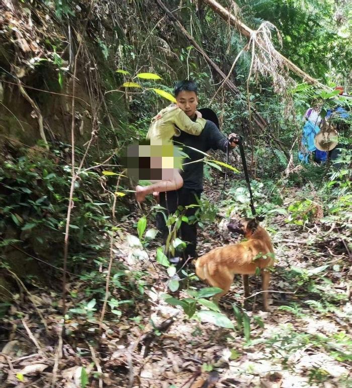 肇庆深山13昼夜大救援！一句"他还活着"，温暖整座城5月30日，肇庆深山传
