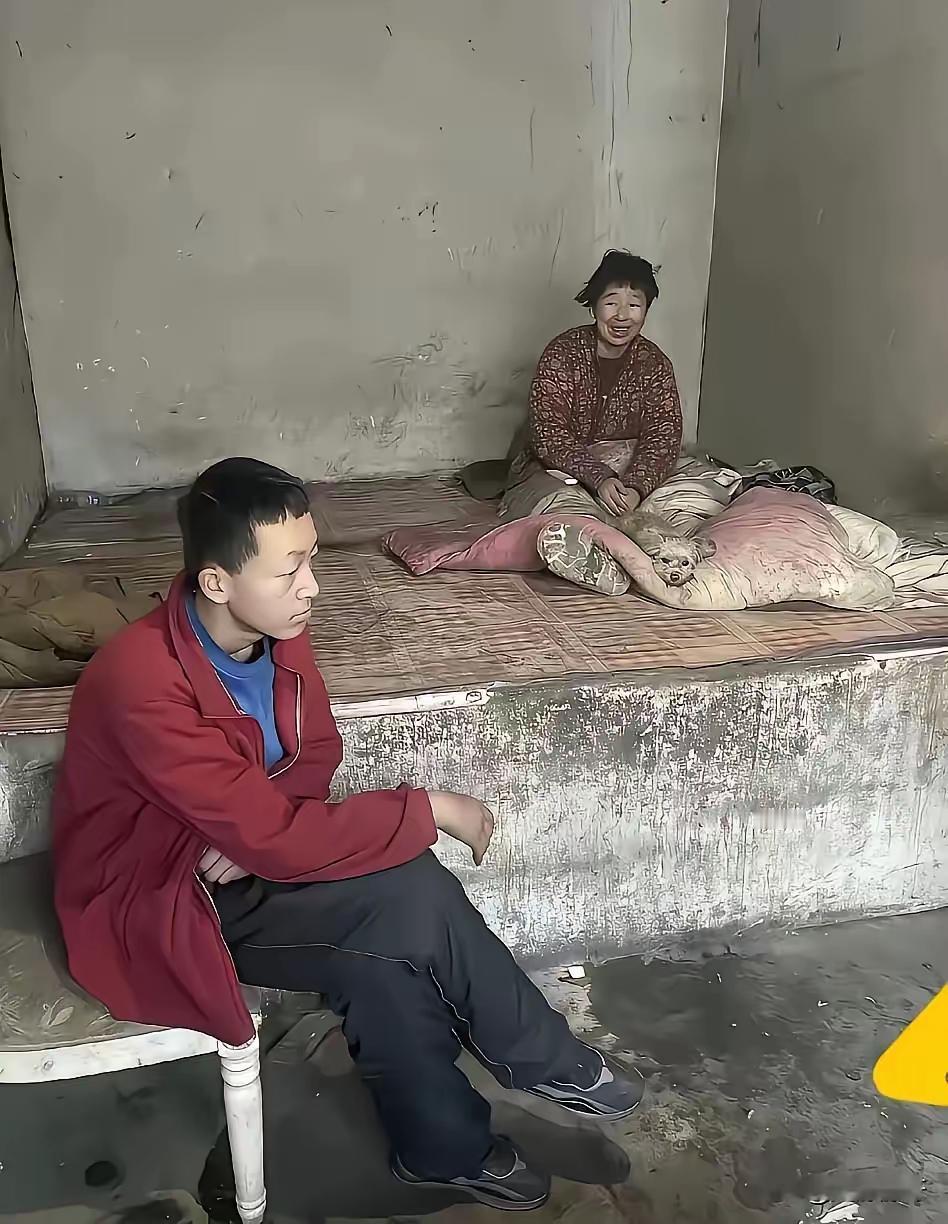 虽然环境差了点，但我也是有媳妇的人，让他们羡慕去吧。