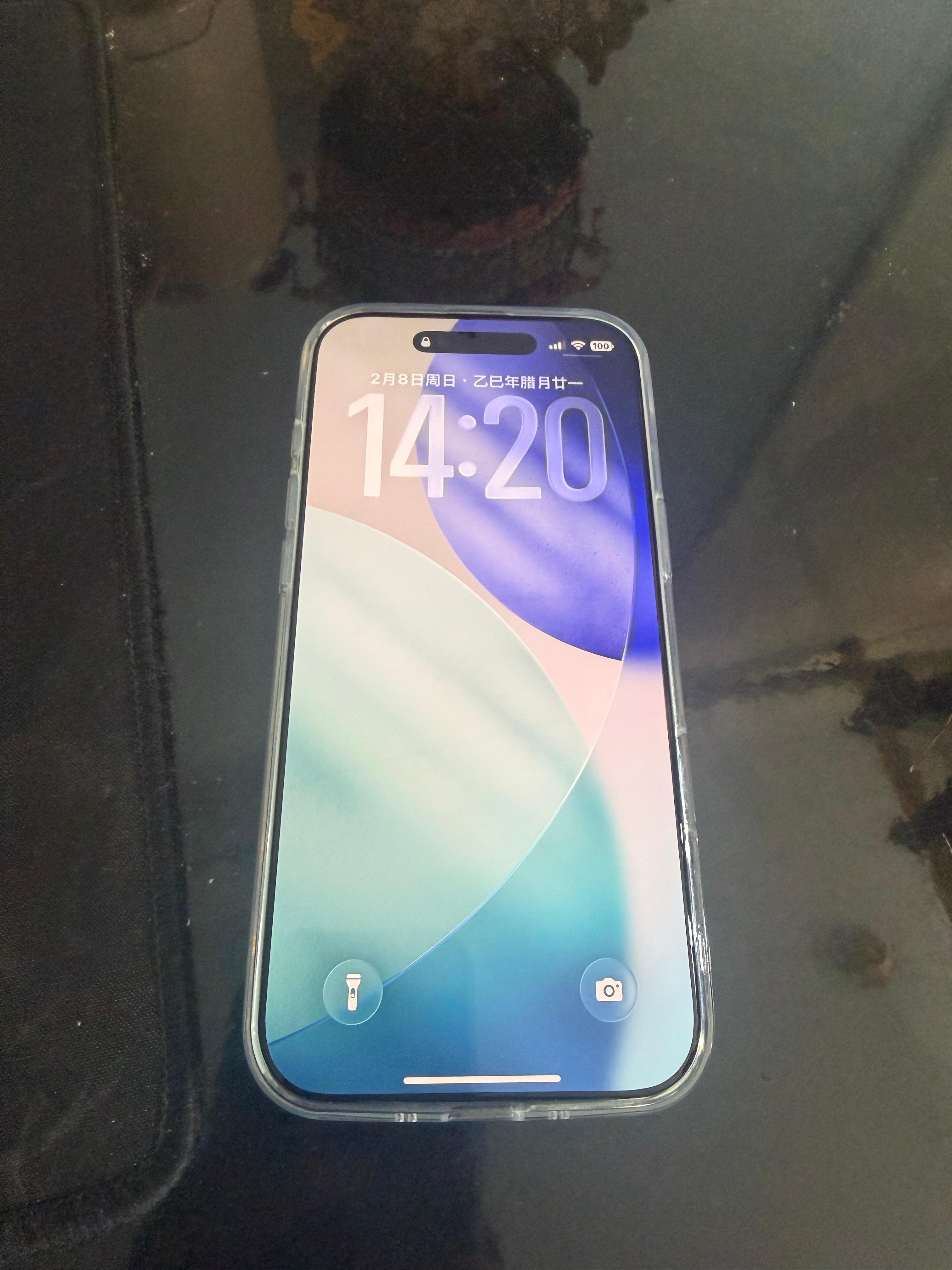 还是没忍住，闲鱼上买了一个二手的iPhoneAir体验一下，线下面交的，天蓝色