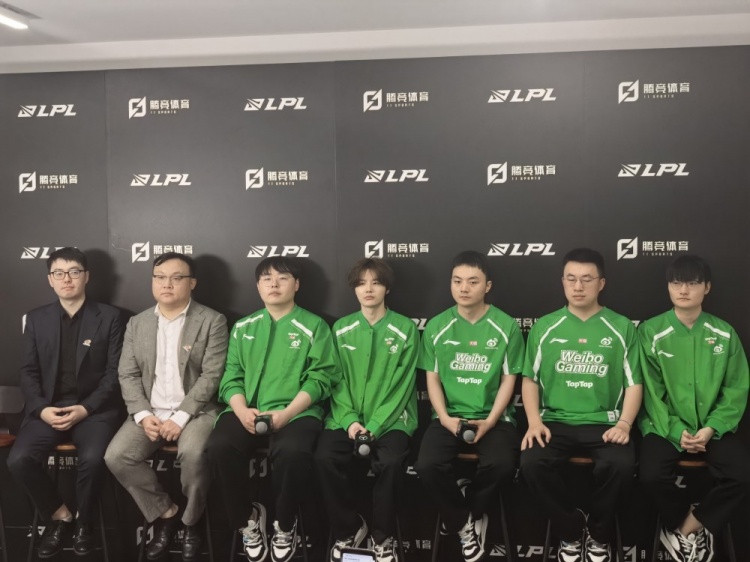 WBG赛后群访 Crisp: 感觉下一轮对手是TES 他们的状态更好