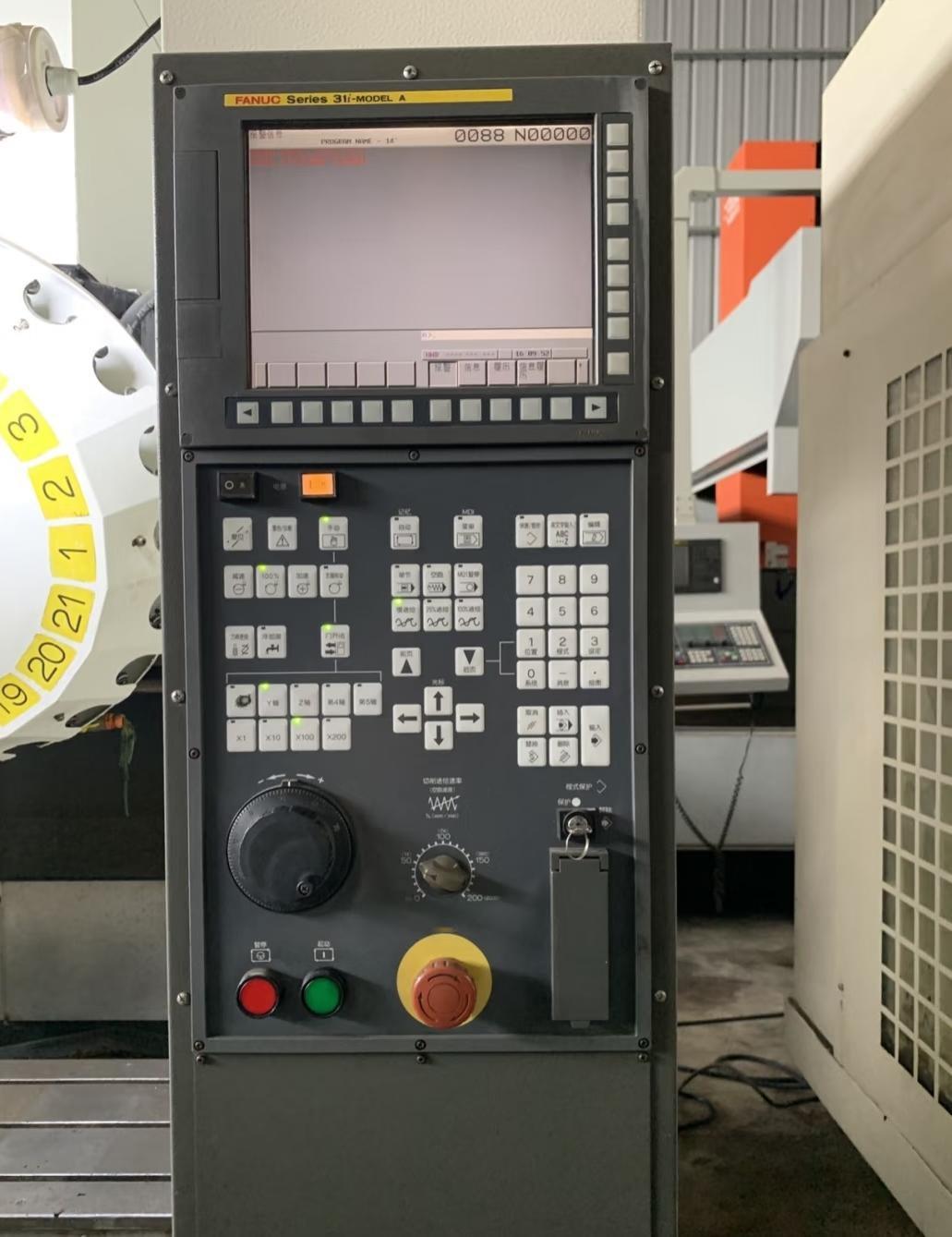 朋友去一家工厂面试CNC维修技术员，朋友开口要到手工资是10000元一月，面试官