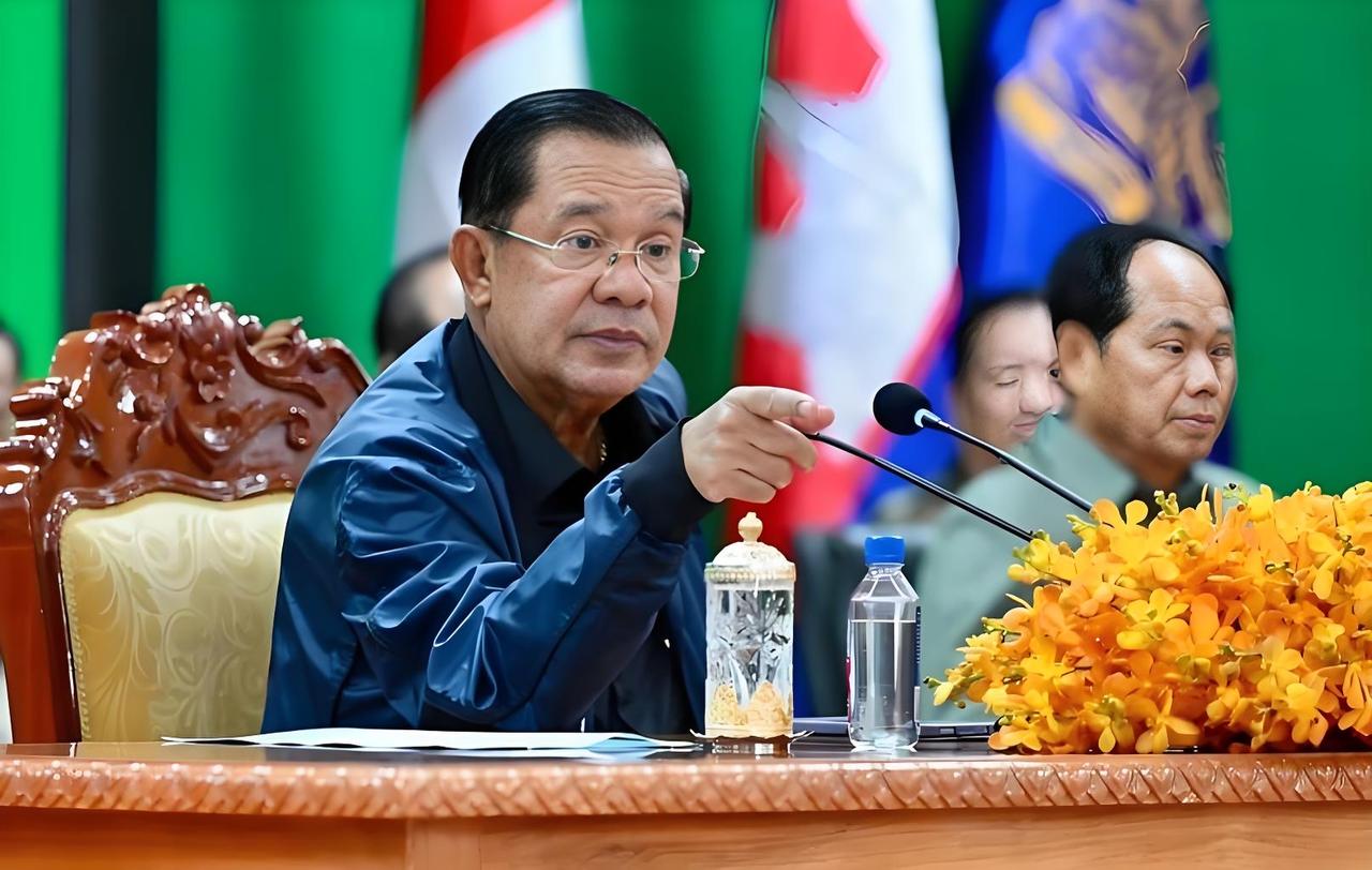 东南亚这个国家放大招了。柬埔寨对外宣布，从4月1日起，对新能源电动车、光伏系