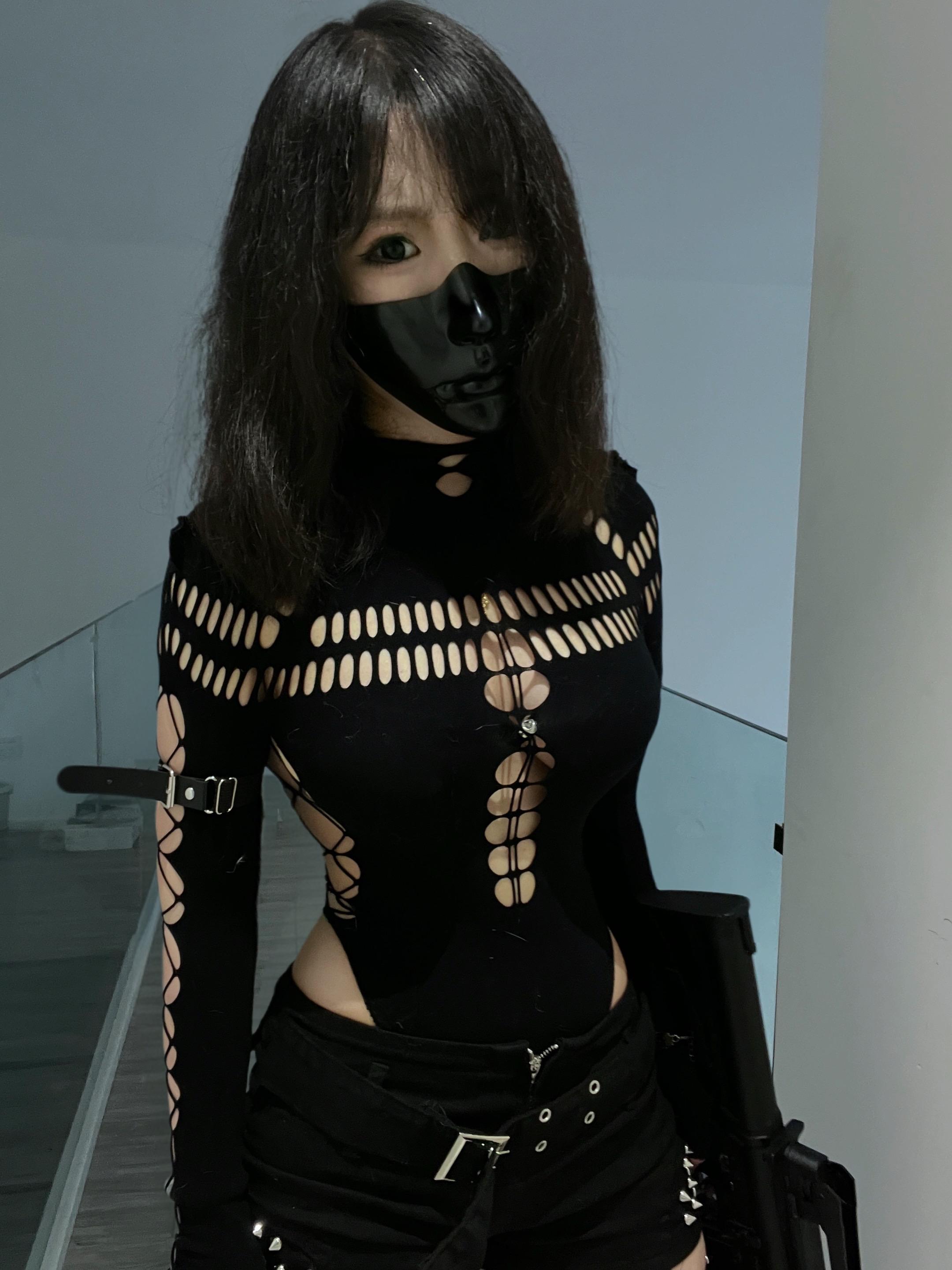 方圆十里，萌妹躲好，御姐躲好，女的躲好