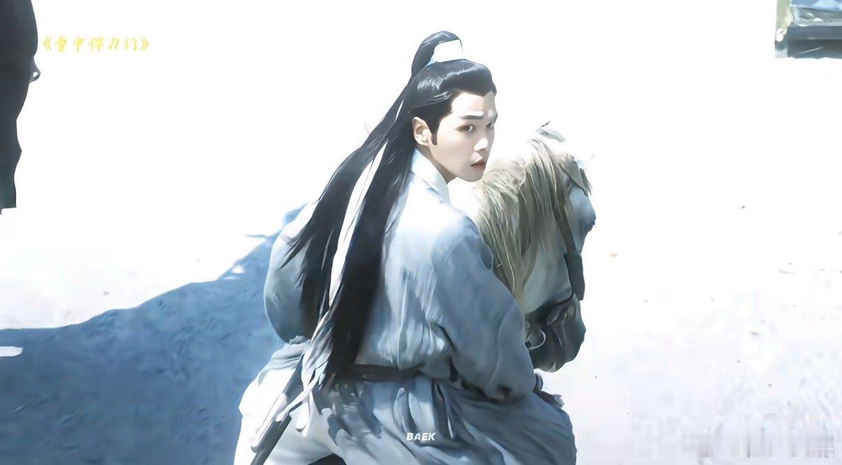 张若昀真的帅啊，谁说演员不能直视镜头的