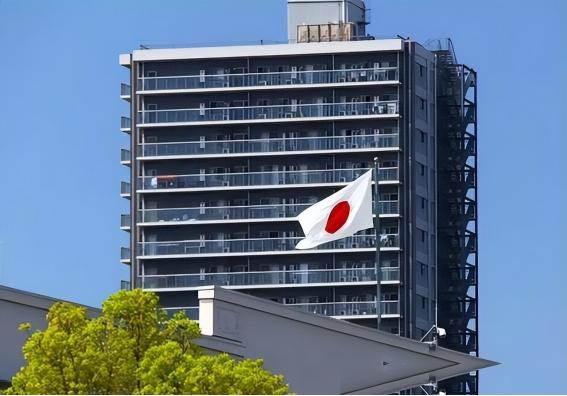 中美芯片大战，却让日本发现一个惊天秘密！日媒曾经紧急呼吁：“全球70%的成熟制程