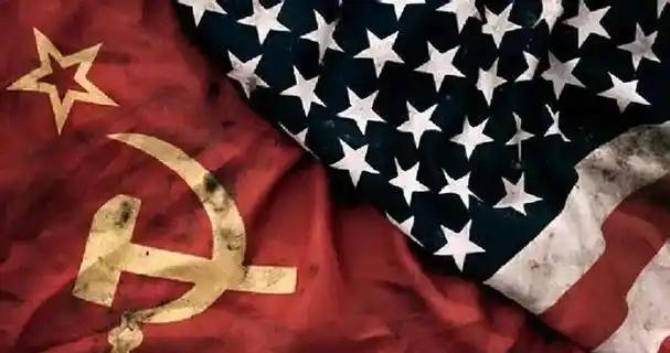 美国最后会是苏联的下场吗？不会。苏联只是解体，美国估计比苏联惨的多。苏联再惨，它