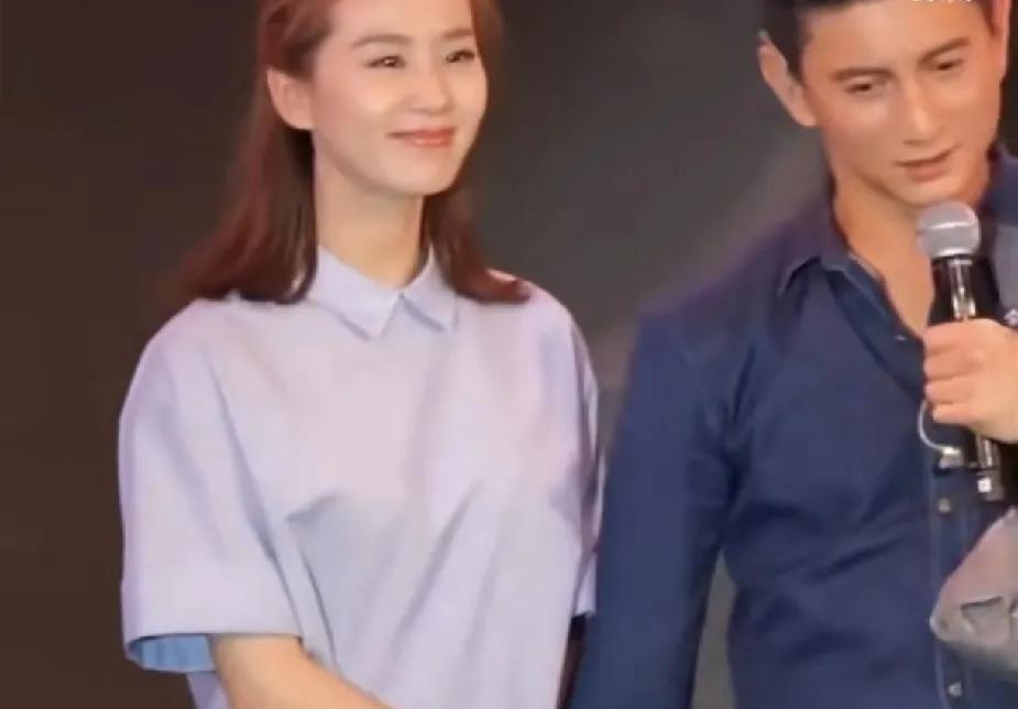 吴奇隆刘诗诗，连夜冲上热搜！25年520的深夜，本该是甜蜜告白的时刻，可就在今