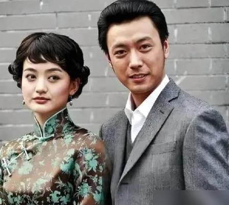 《潜伏》剧组最可怕的不是孙红雷，而是三个走后门的配角，导演姜伟差点就没接住。吴