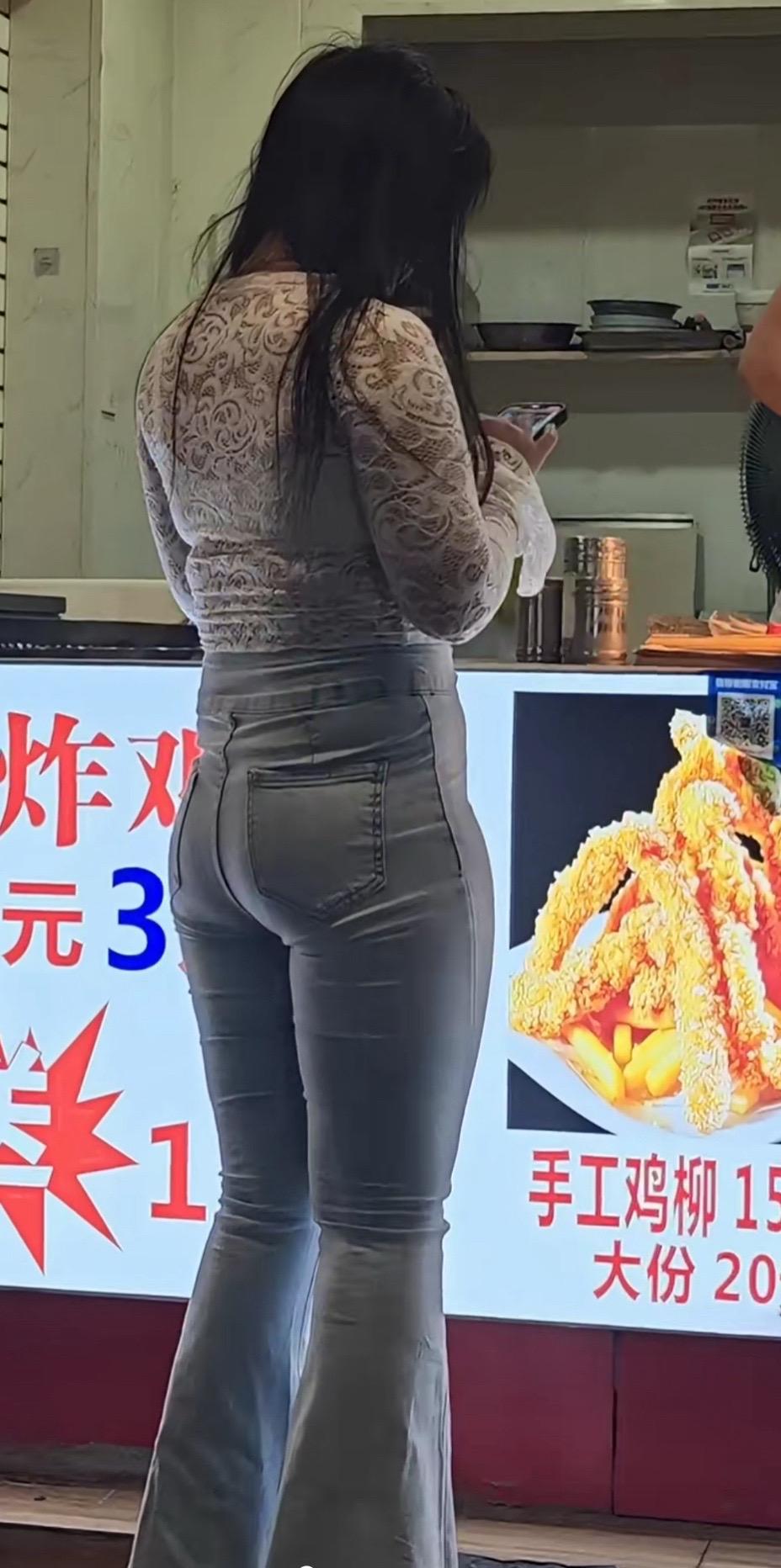 健身 美女 腿长