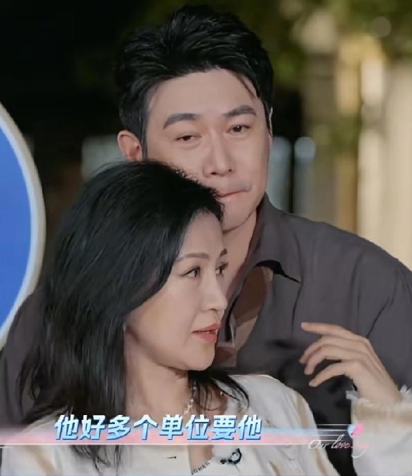 鲍蕾，眼光不错鲍蕾说:“大学毕业的时候只有一个单位要我，好多个单位要陆毅，那个