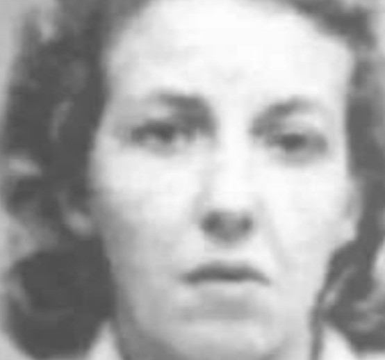 女囚被绞刑，一秒毙命你以为的死刑，是挣扎是痛苦？1951