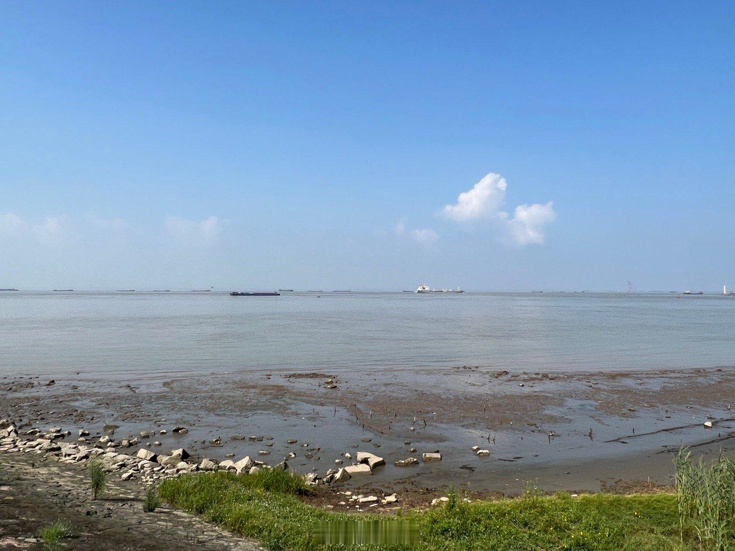 人生记录朴素与真实，是这个世界上最大的力量。早安！​​​