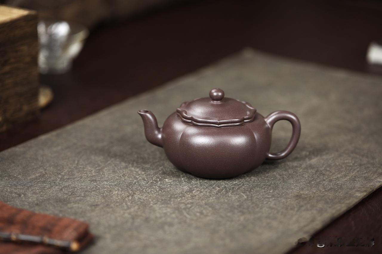 紫砂壶的造型，不是“好看”那么简单世界的东方，茶的故乡。宜兴紫砂从茶文化里长出