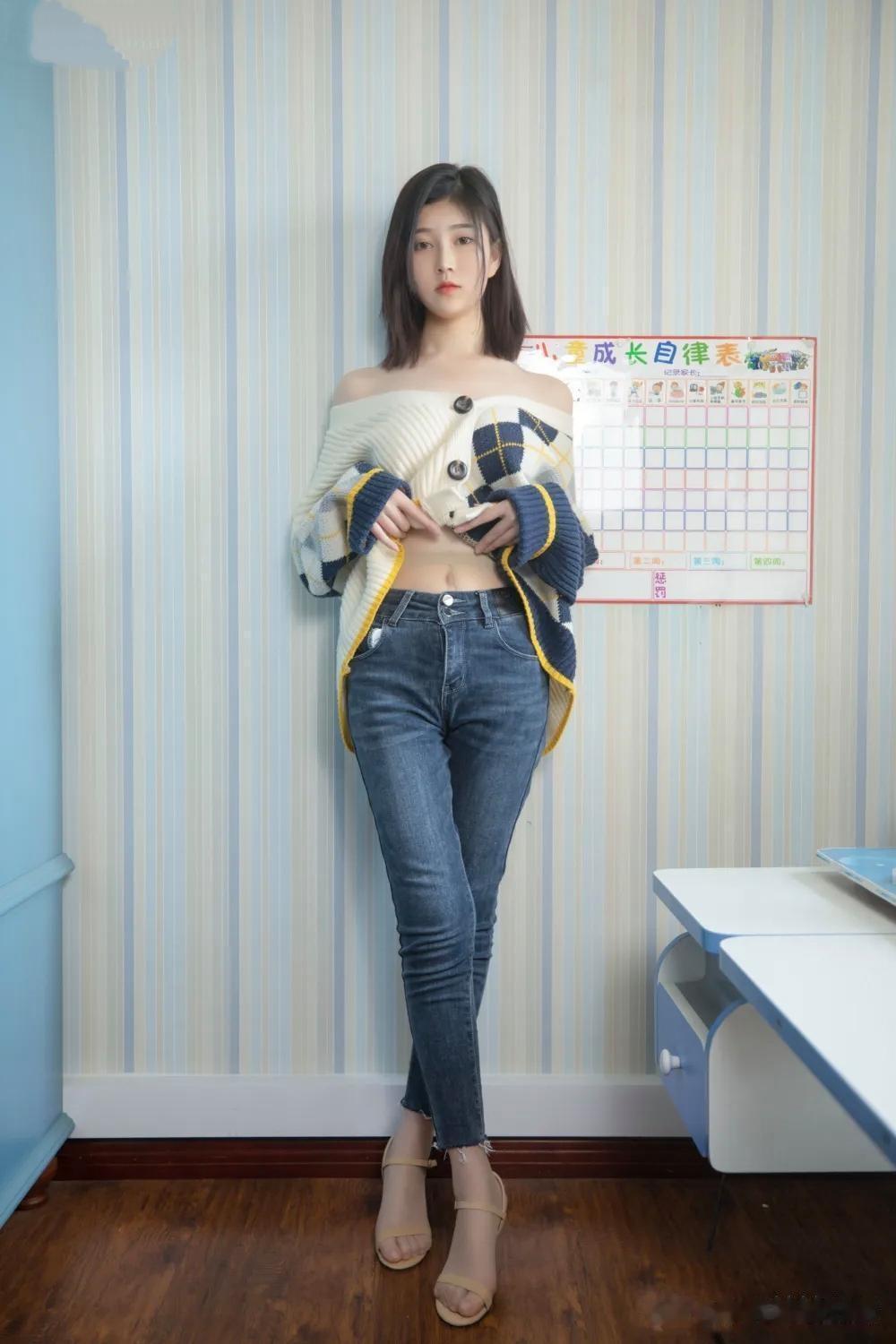 温暖毛衣，慵懒午后，少女心事
