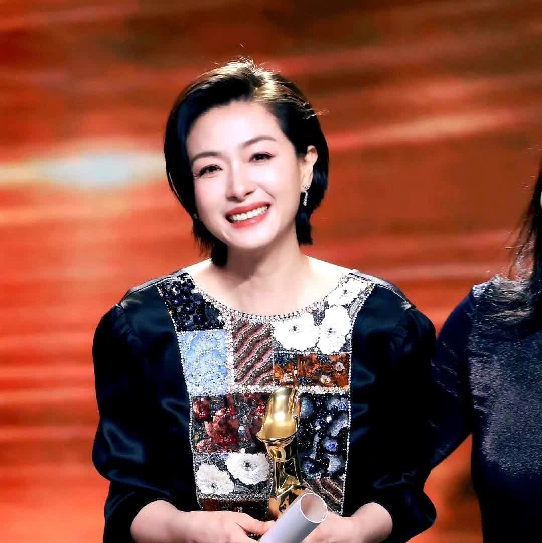 上海国际电影节金爵奖最佳女演员万茜，被挖出不少故事。关于她的几个真相：第