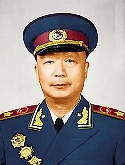 聂荣臻元帅晚年追忆彭老总：青春热血铸长征风骨87岁的聂荣臻元帅接受采访时，