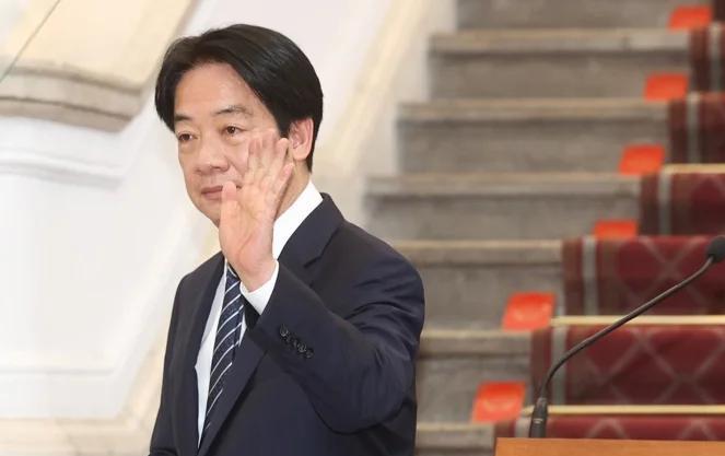台湾《联合报》今日发文对赖清德上台一周年讲话直接定调：“脱中”当基调的“台独”演