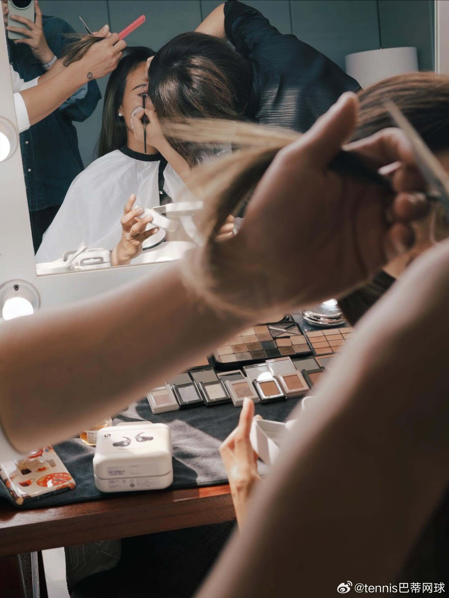 郑钦文🇨🇳ig发文，萨巴伦卡🇧🇾秒赞郑钦文刚刚更新了ig：下一站，甜美的