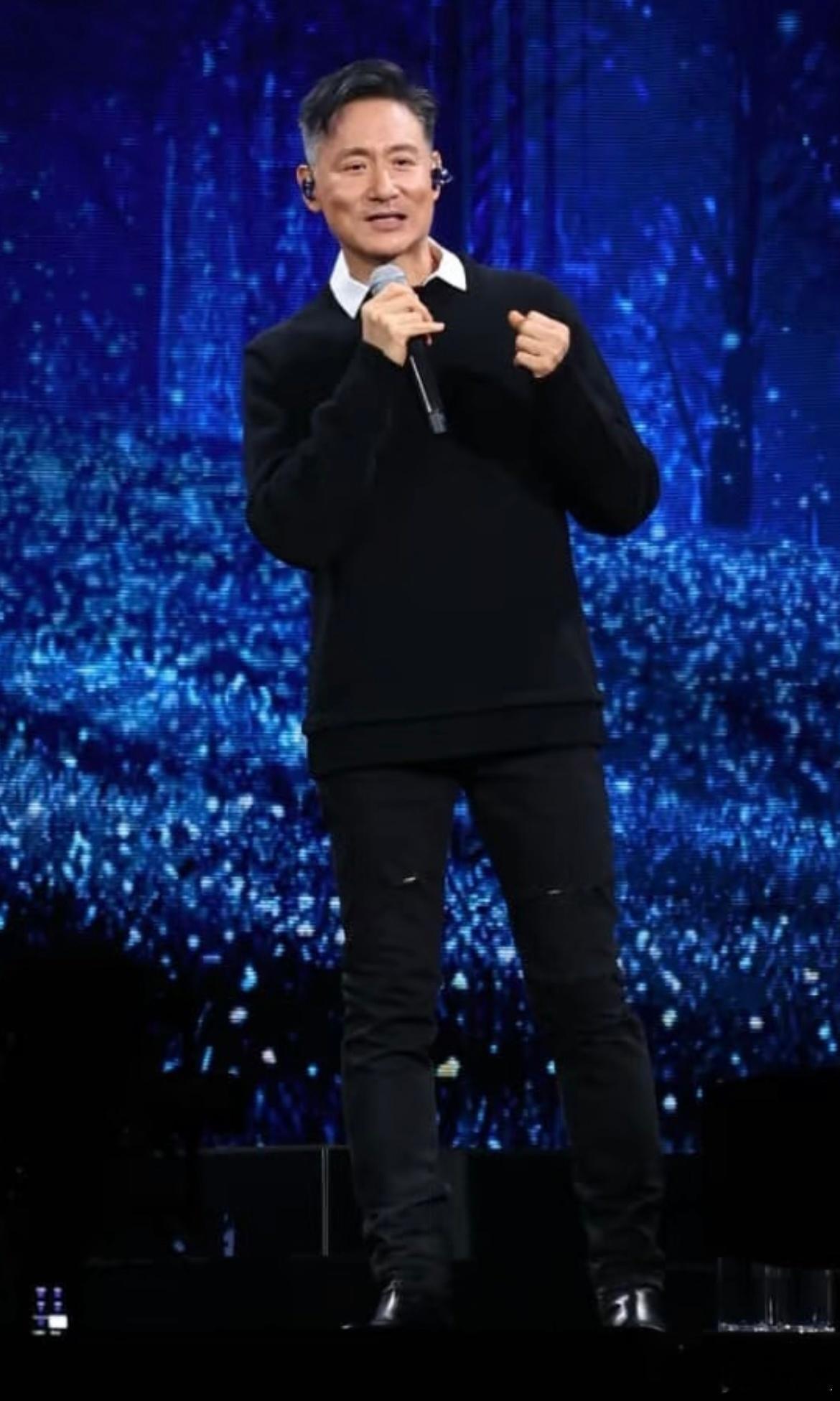 张学友许志安OnStage演唱会10月10日尾场嘉宾：张学友-