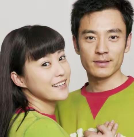 郝蕾也没想到，离婚16年后，自己那个44岁的前夫竟开始走上坡路了。不管曾经爱的有