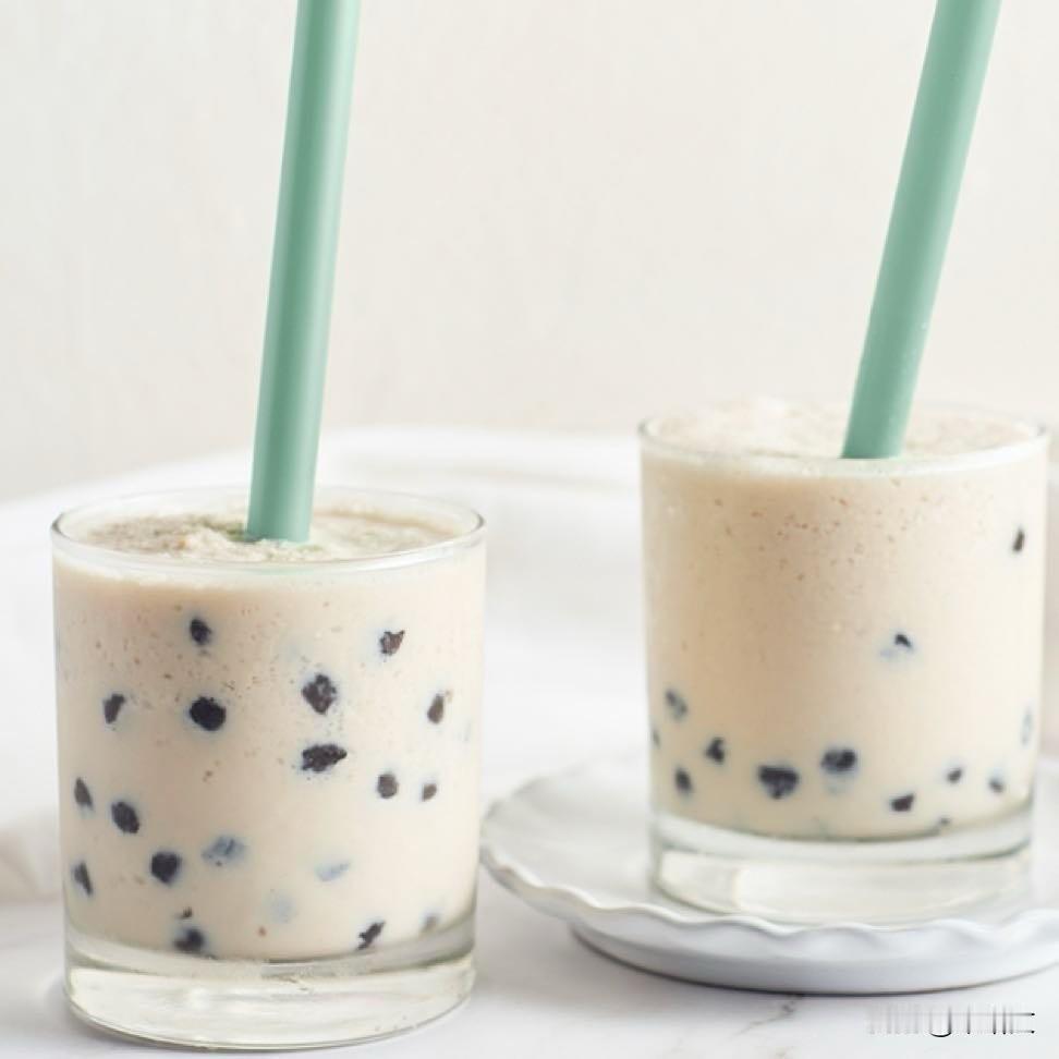 29岁姑娘半年喝奶茶喝出糖尿病！这甜水真能把人坑惨了咱就是说现在年轻人谁不