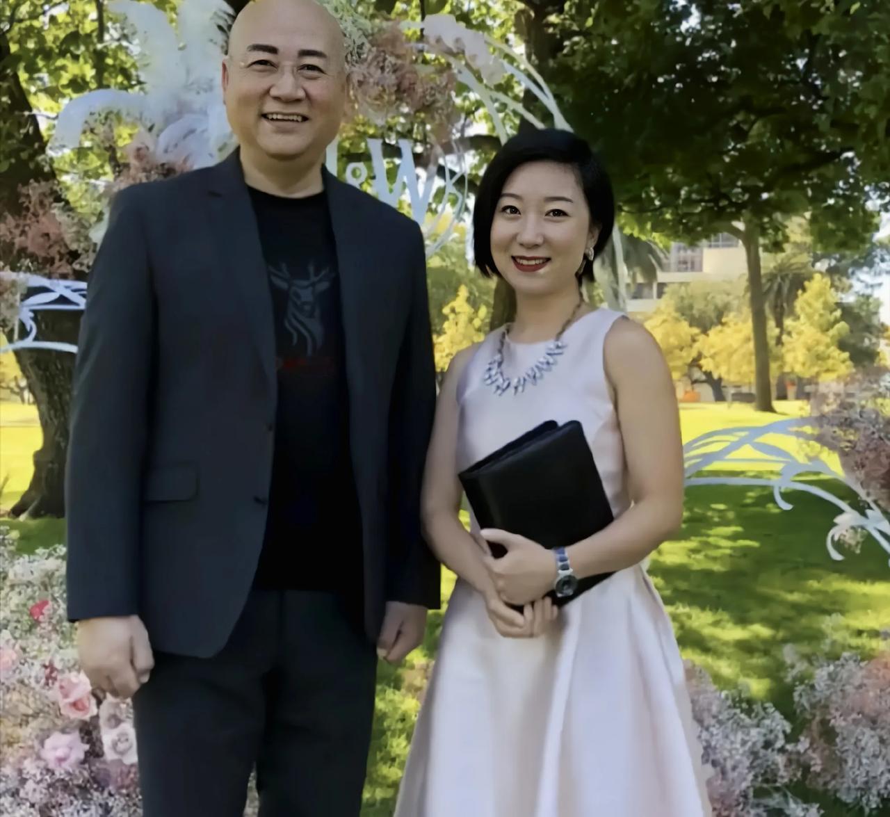 陈丽华女士亲孙女，和迟重瑞相处的很好，就像是对待自己的亲爷爷最近看到陈丽华孙女